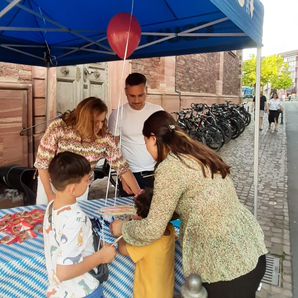 „Aschaffenburg bis Mitternacht“: CSU Mitte mit Stand beim Late-Night-Shopping