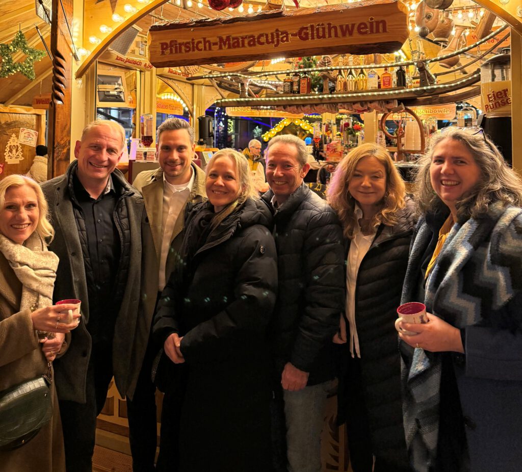 Gemeinsame Stunden auf dem Aschaffenburger Weihnachtsmarkt