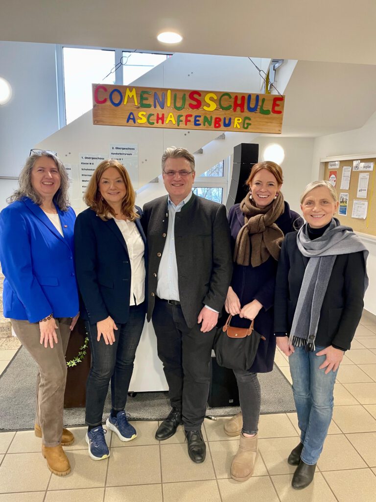 Feierliche Eröffnung: Neue Außenstelle der Comeniusschule im Schneidmühlweg