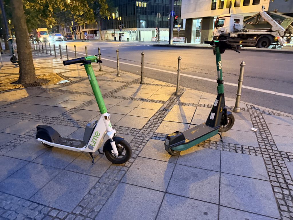 Antrag zur zeitlich begrenzten Nutzung von Fahrrädern und E-Scootern in den Fußgängerzonen